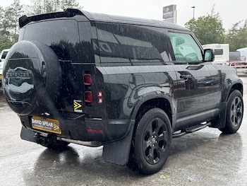 Used Land Rover Defender 90 2024 for sale - 75995764: Photo 4