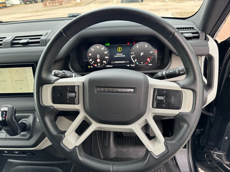 Used Land Rover Defender 2024 for sale - 77579549: Photo 15