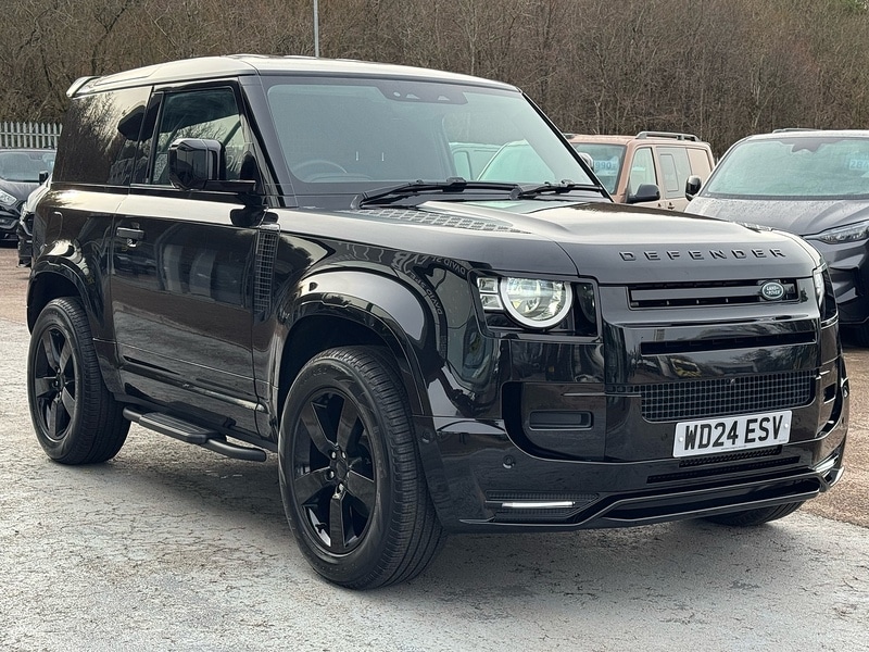 Used Land Rover Defender 2024 for sale - 77579549: Photo 4