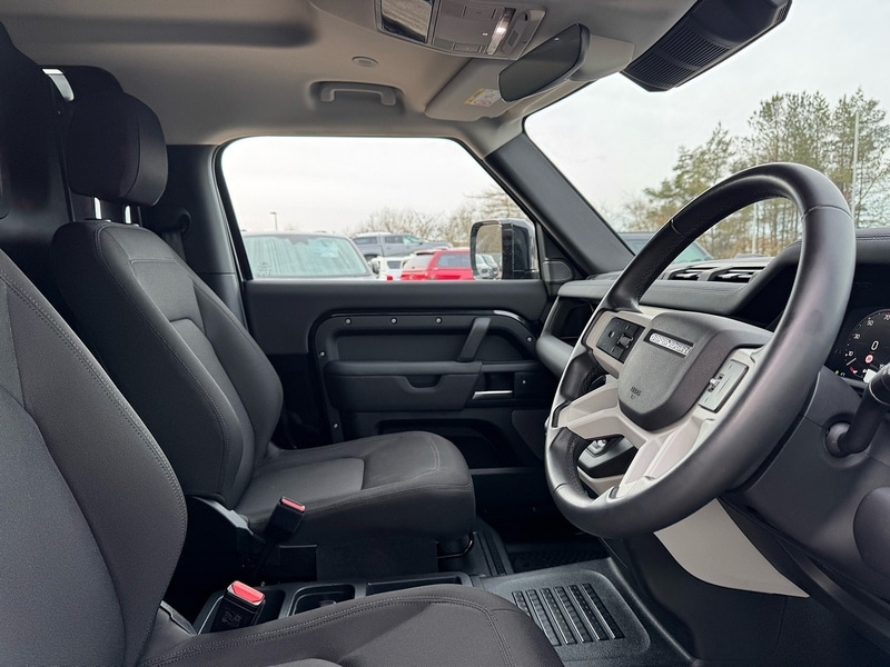 Used Land Rover Defender 2024 for sale - 77579549: Photo 6
