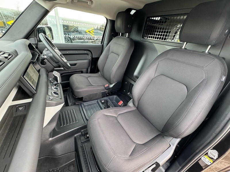 Used Land Rover Defender 2024 for sale - 77579549: Photo 8