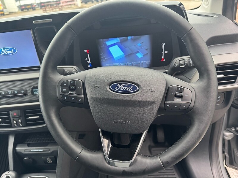 Used Ford Transit Courier 2024 for sale - 77663418: Photo 27