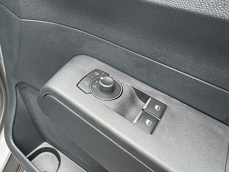 Used Ford Transit Courier 2024 for sale - 77663418: Photo 32