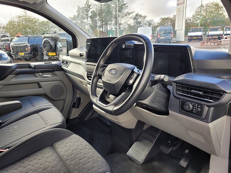 Used Ford Transit Custom 2024 for sale - 76368336: Photo 44