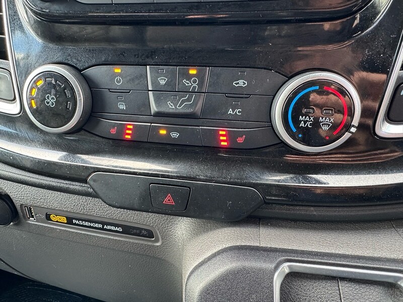 Used Ford Transit Custom 2023 for sale - 77920862: Photo 26