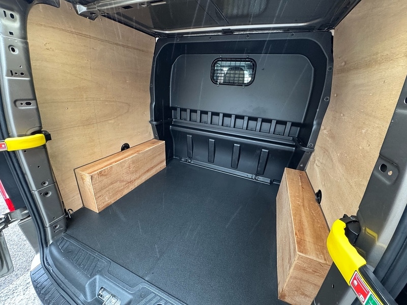 Used Ford Transit Custom 2023 for sale - 76505624: Photo 10