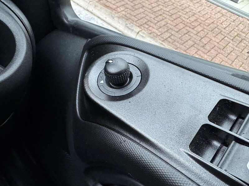 Used Iveco Daily for sale - 77370305: Photo 29