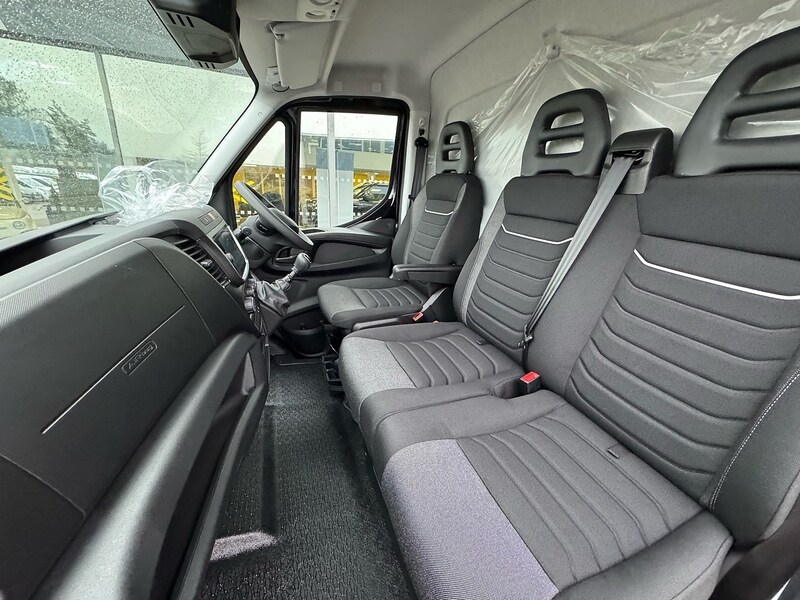 Used Iveco Daily for sale - 77370305: Photo 8