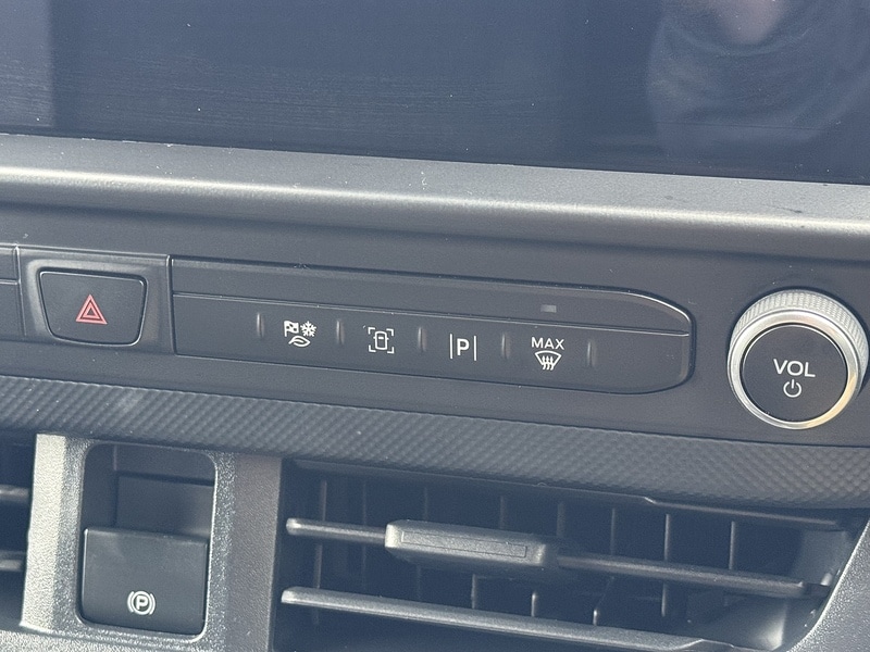 Used Ford Transit Custom 2024 for sale - 74435883: Photo 30
