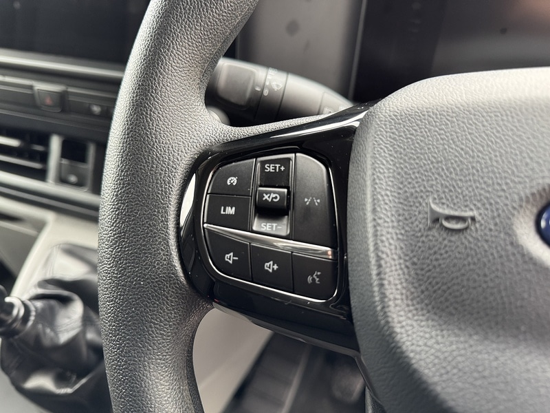 Used Ford Transit Custom 2024 for sale - 74435883: Photo 38