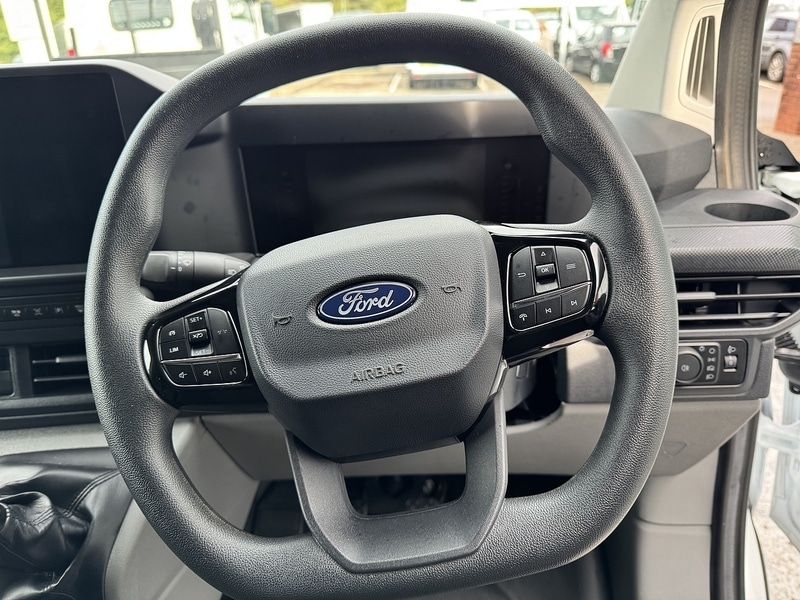 Used Ford Transit Custom 2024 for sale - 74435883: Photo 40