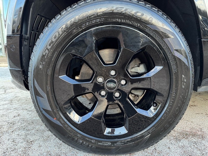 Used Land Rover Defender 110 2024 for sale - 77356826: Photo 16