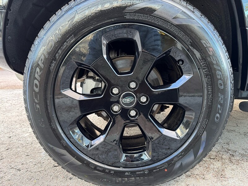 Used Land Rover Defender 110 2024 for sale - 77356826: Photo 37