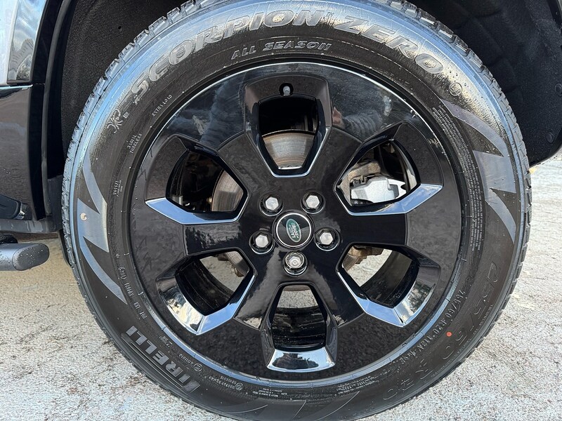 Used Land Rover Defender 110 2024 for sale - 77356826: Photo 38