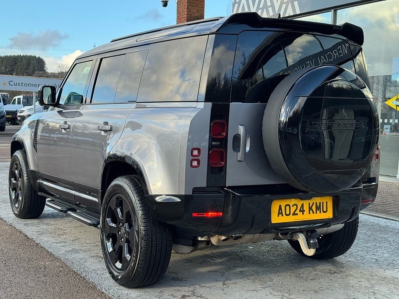 Used Land Rover Defender 110 2024 for sale - 77356826: Photo 5