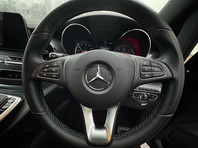 Used Mercedes-Benz V-Class 2023 for sale - 76986553: Photo 28