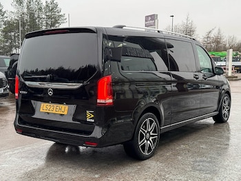 Used Mercedes-Benz V-Class 2023 for sale - 76986553: Photo