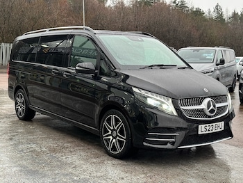 Used Mercedes-Benz V-Class 2023 for sale - 76986553: Photo