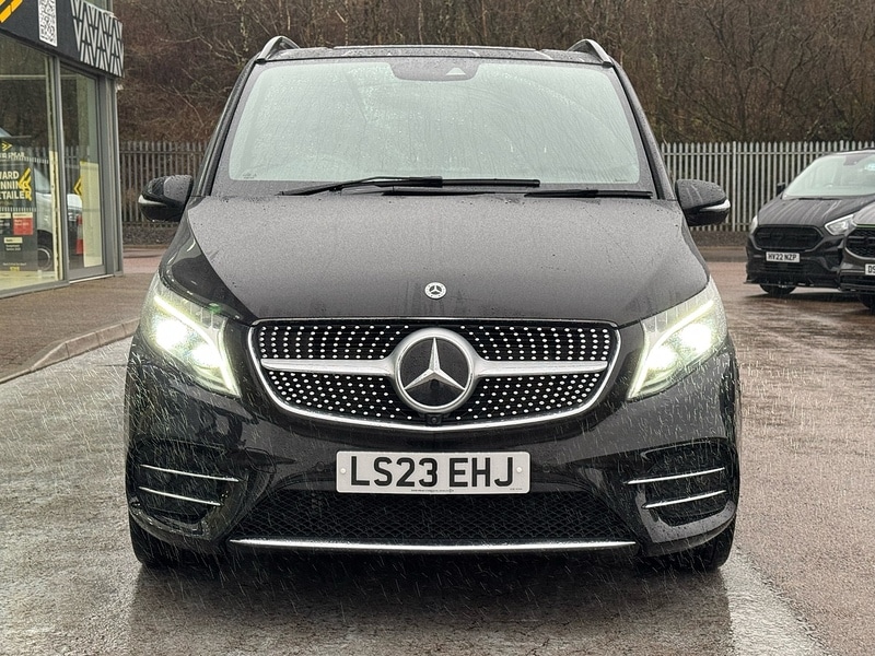 Used Mercedes-Benz V-Class 2023 for sale - 76986553: Photo 7