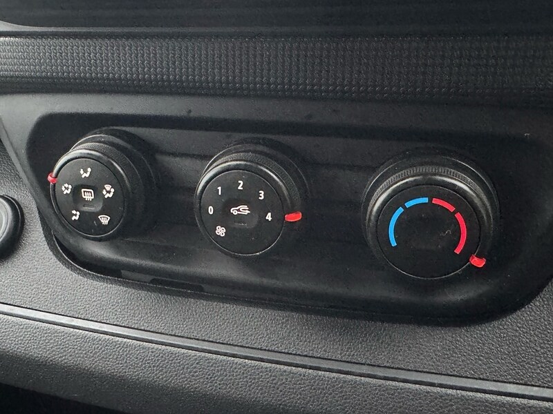 Used Renault Trafic 2023 for sale - 76720029: Photo 37