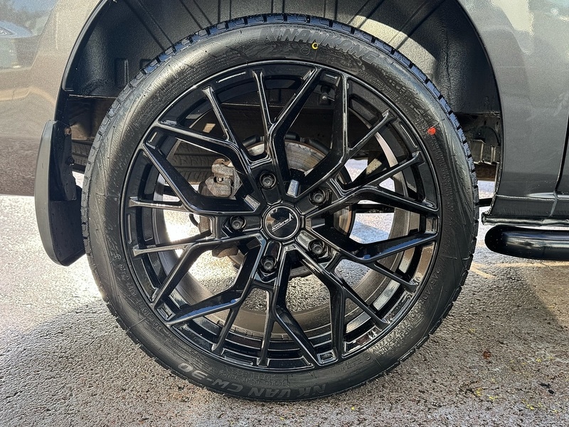 Used Ford Transit Custom 2022 for sale - 76628550: Photo 21