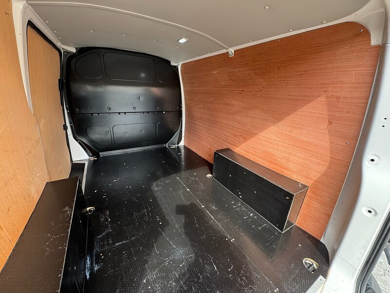 Used Volkswagen Transporter 2022 for sale - 78107326: Photo 25