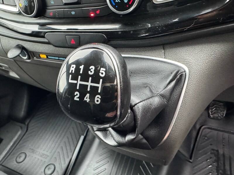 Used Ford Transit Custom 2024 for sale - 76532199: Photo 30