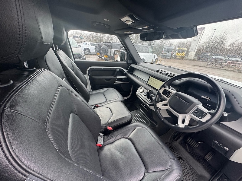 Used Land Rover Defender 2024 for sale - 77288702: Photo 26