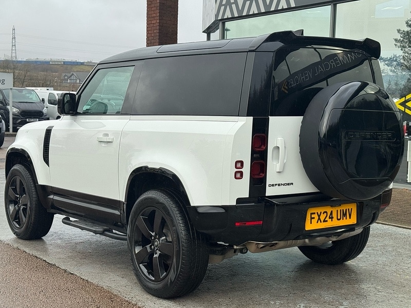 Used Land Rover Defender 2024 for sale - 77288702: Photo 5