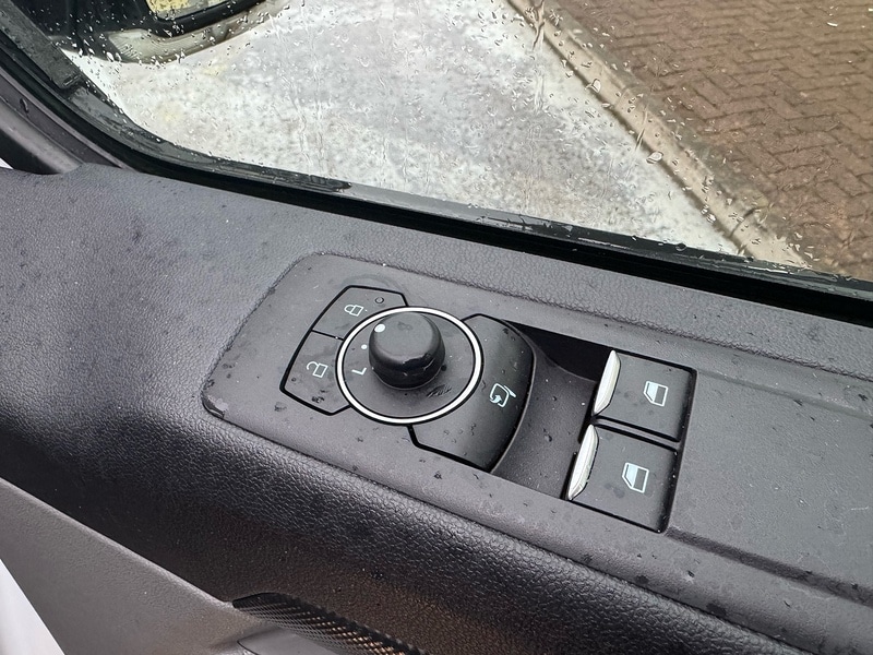 Used Ford Transit Custom for sale - 77180701: Photo 32