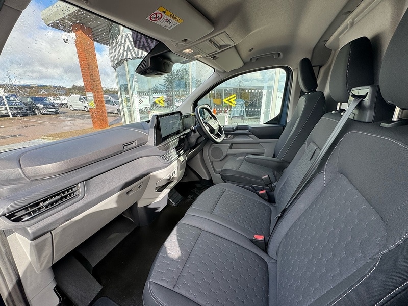 Used Ford Transit Custom 2024 for sale - 77572359: Photo 25