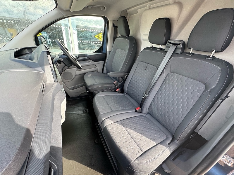 Used Ford Transit Custom 2024 for sale - 77572359: Photo 8