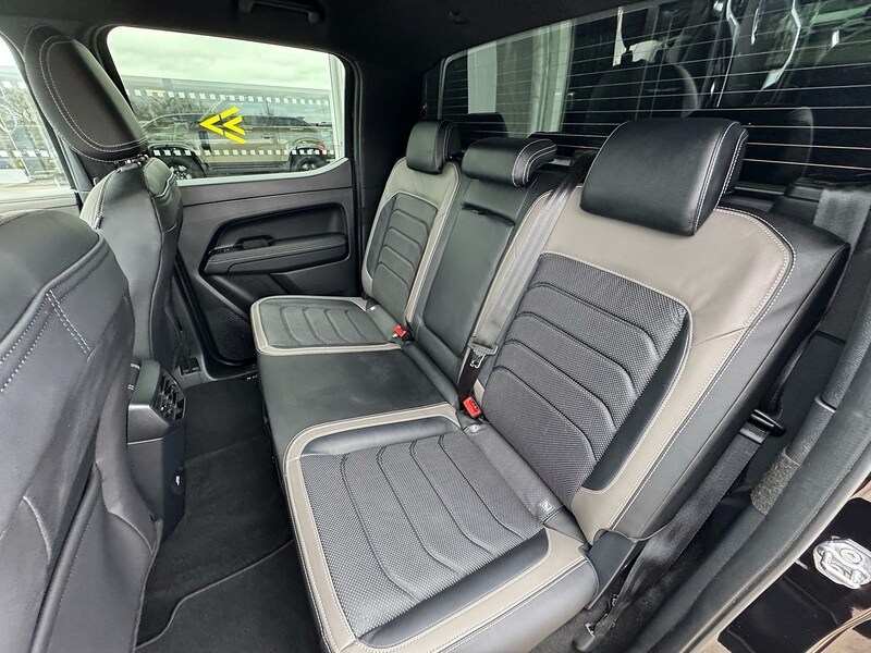 Used Volkswagen Amarok 2025 for sale - 78097542: Photo 24