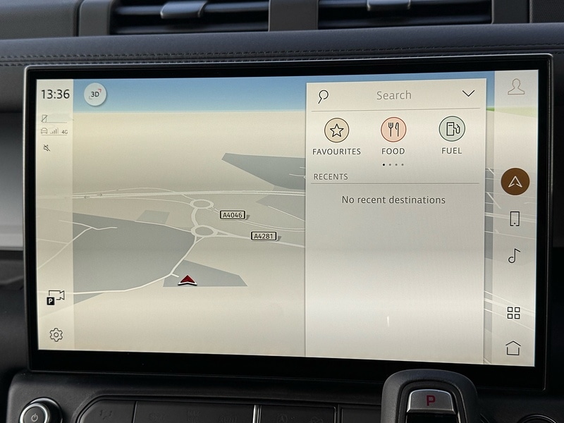 Used Land Rover Defender 90 2025 for sale - 76896500: Photo 12