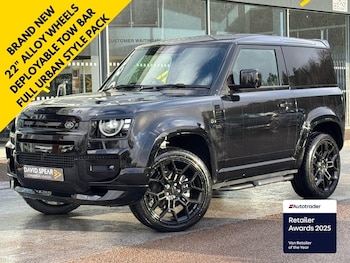 Used Land Rover Defender 90 2025 for sale - 76896500: Photo
