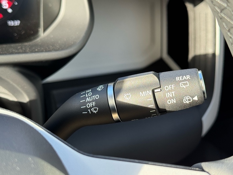 Used Land Rover Defender 90 2025 for sale - 76896500: Photo 31