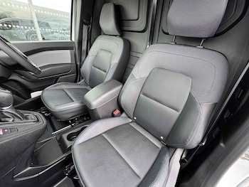 Used Nissan Other 2023 for sale - 76392296: Photo