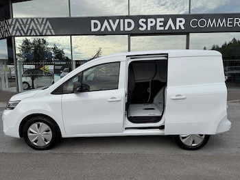 Used Nissan Other 2023 for sale - 76392296: Photo