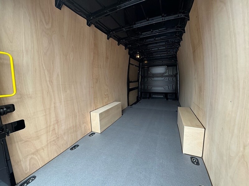 Used Volkswagen Crafter for sale - 77937406: Photo 16