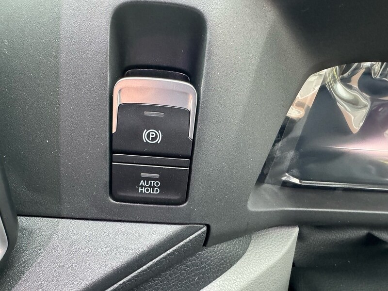 Used Volkswagen Crafter for sale - 77937406: Photo 24