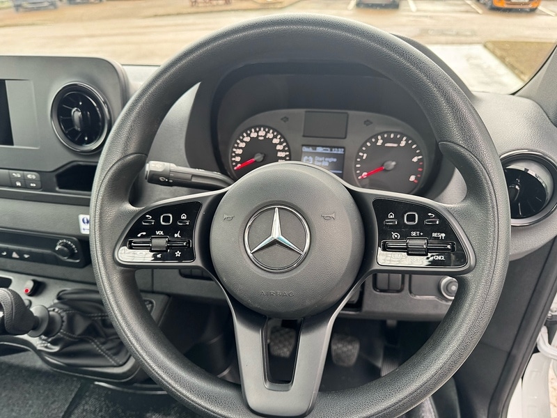 Used Mercedes-Benz Sprinter 2023 for sale - 77490705: Photo 11