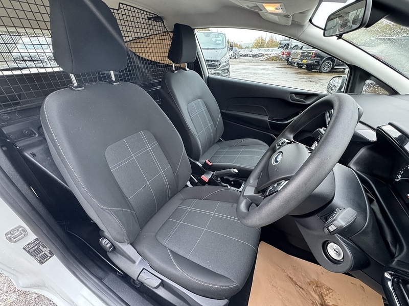 Used Ford Fiesta 2021 for sale - 76510371: Photo 15