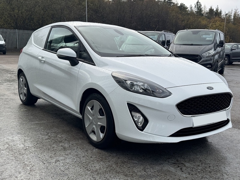 Used Ford Fiesta 2021 for sale - 76510371: Photo 3