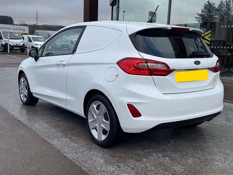 Used Ford Fiesta 2021 for sale - 76510371: Photo 4