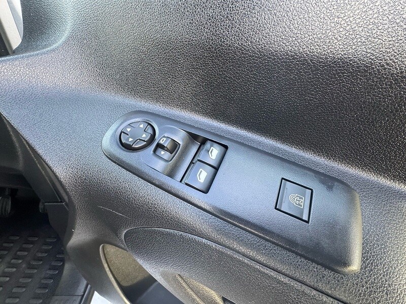 Used Citroen Berlingo 2023 for sale - 76599943: Photo 36