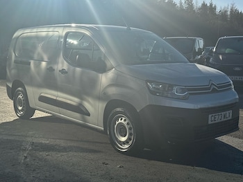 Used Citroen Berlingo 2023 for sale - 76599943: Photo