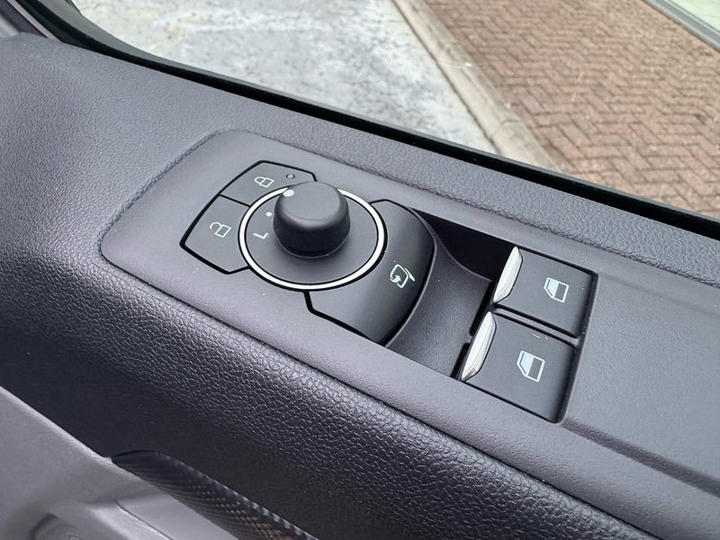 Used Ford Transit Custom 2024 for sale - 77200868: Photo 17