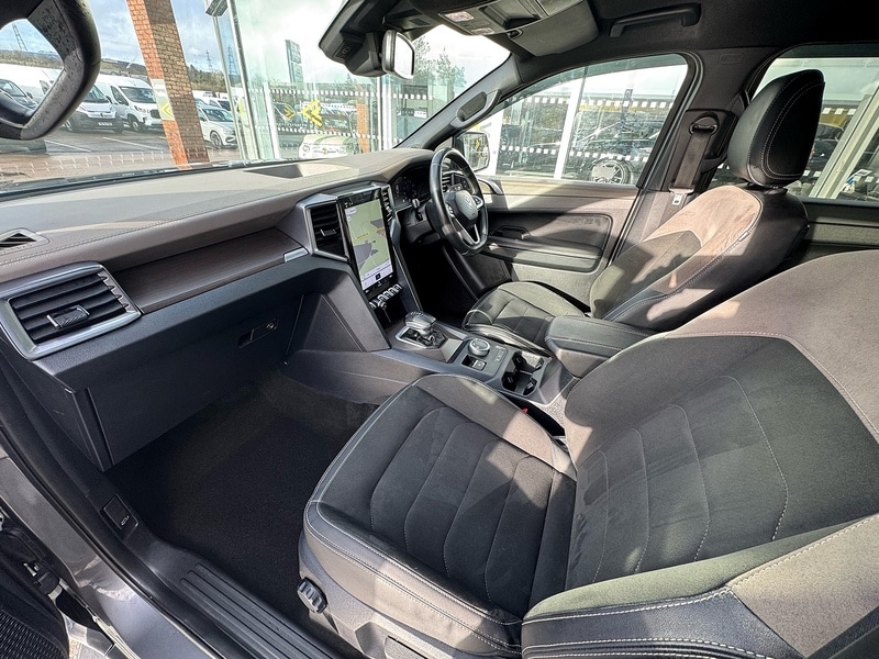 Used Volkswagen Amarok 2024 for sale - 77622037: Photo 28