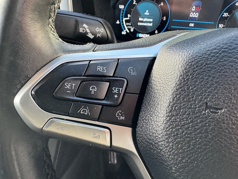 Used Volkswagen Amarok 2024 for sale - 77622037: Photo 32