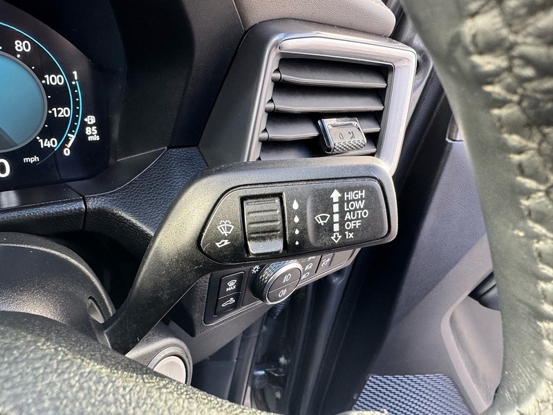 Used Volkswagen Amarok 2024 for sale - 77622037: Photo 39